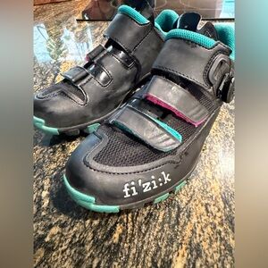 Fizik M6B Donna Women's mountain biking shoes